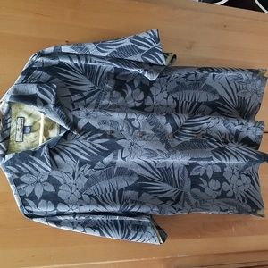 Tommy Bahama Hawaiian Aloha shirt